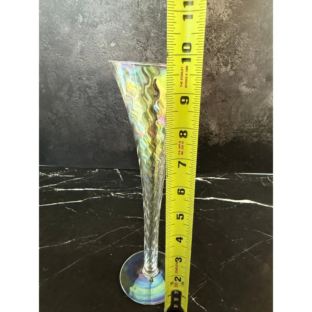 Iridescent Trumpet Hollow Stem Diamond Swirl 9.75in Fluted Champagne Glasses